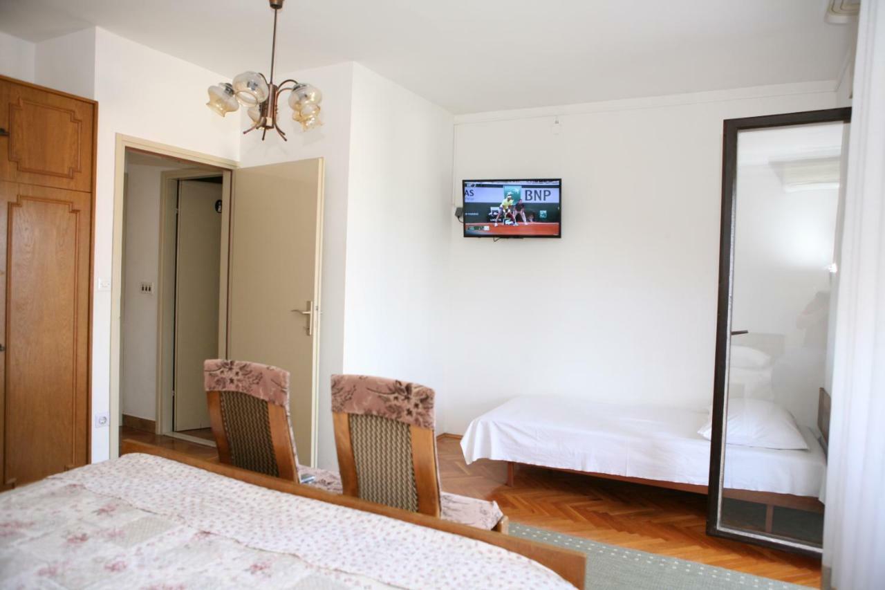 Rooms And Apartments Kurtovic Donji Seget Exterior photo