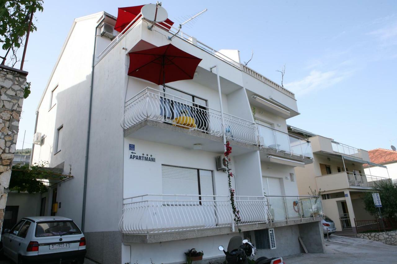 Rooms And Apartments Kurtovic Donji Seget Exterior photo