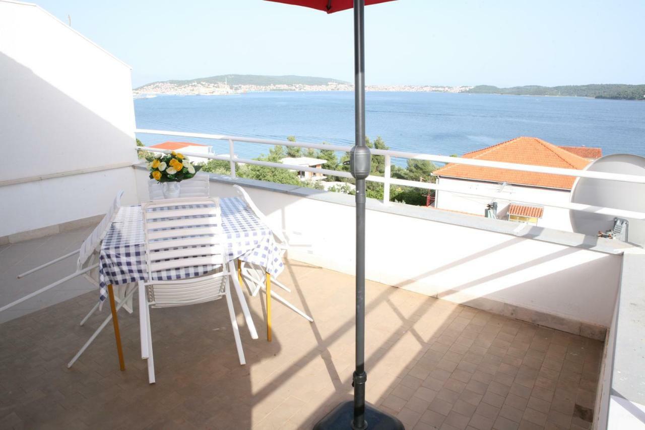 Rooms And Apartments Kurtovic Donji Seget Exterior photo